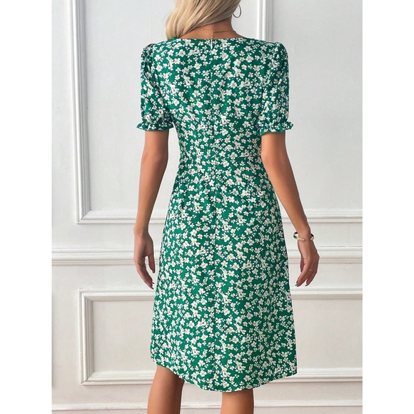 preppy Floral Print Puff Sleeve Split Thigh mini Dress - Picture 5 of 11